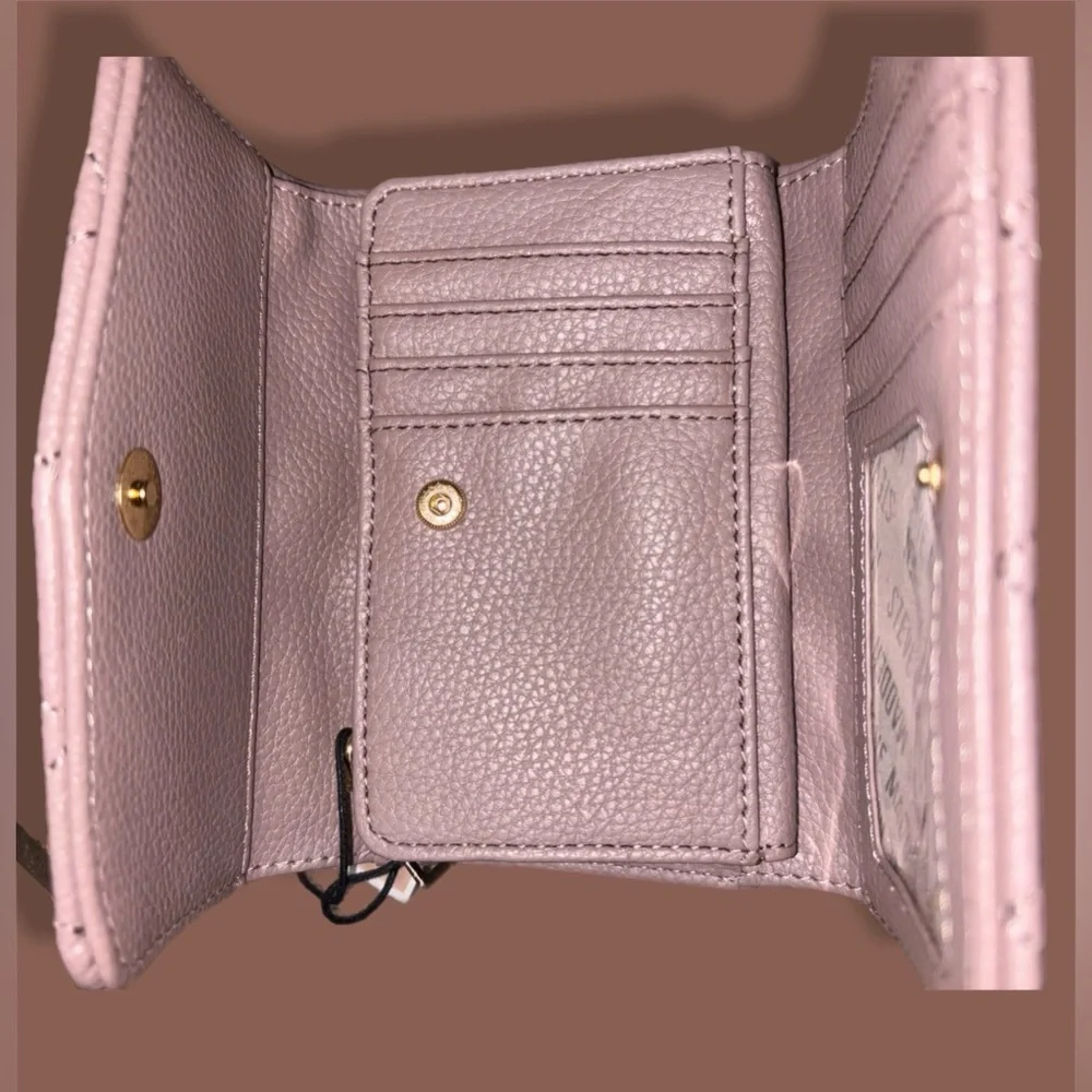 Steve Madden Blush Quilted Wallet - Picture 3 of 7